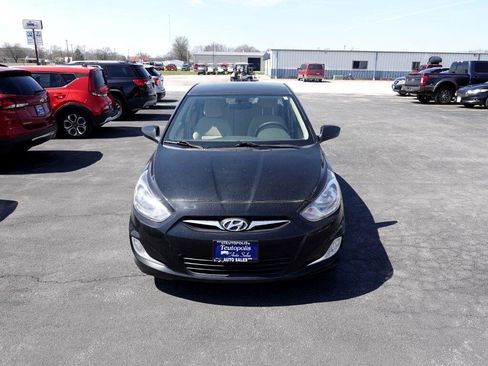Used 2012 Hyundai Accent GLS w/ Premium Pkg 3 image 2