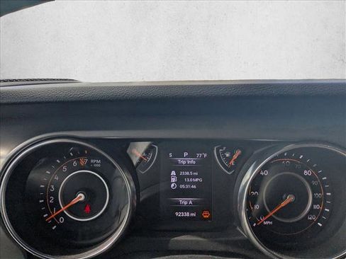 Used 2022 Jeep Gladiator Sport AWD/4WD image 11