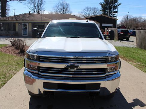 Used 2016 Chevrolet Silverado 2500 W/T image 4