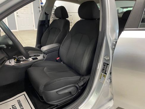 Used 2018 Kia Optima LX FWD image 10
