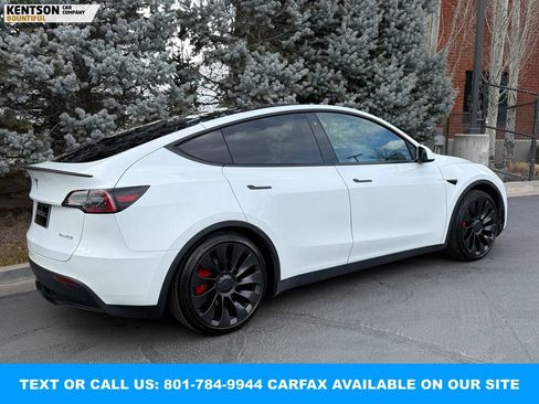 Used 2022 Tesla Model Y Performance image 10