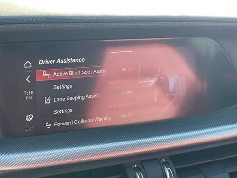 Used 2022 Alfa Romeo Stelvio Veloce image 19