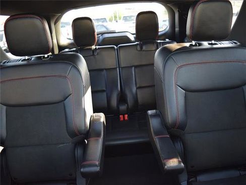 Used 2023 Ford Explorer ST-Line w/ Class IV Trailer Tow Package image 30