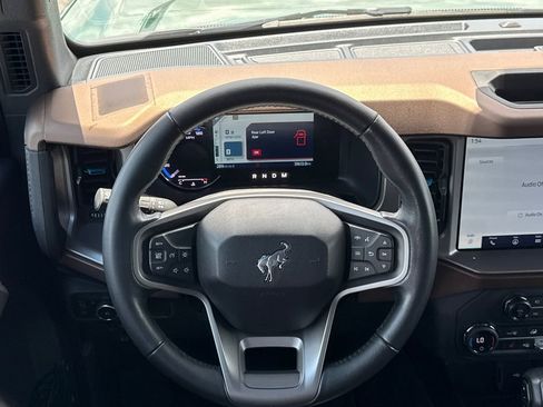 Used 2023 Ford Bronco Outer Banks AWD/4WD image 24