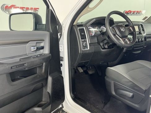 Used 2024 RAM 1500 Classic SLT image 22