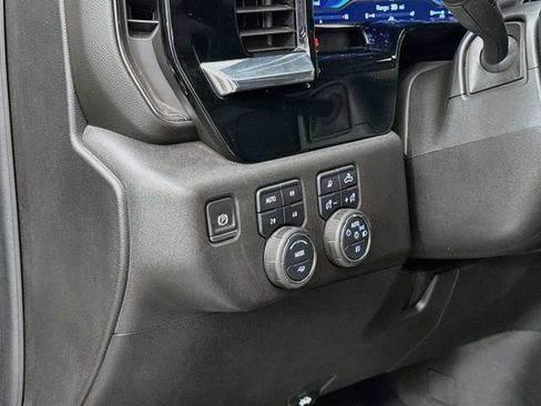 Used 2025 Chevrolet Silverado 3500 LTZ w/ LTZ Plus Package AWD/4WD image 11