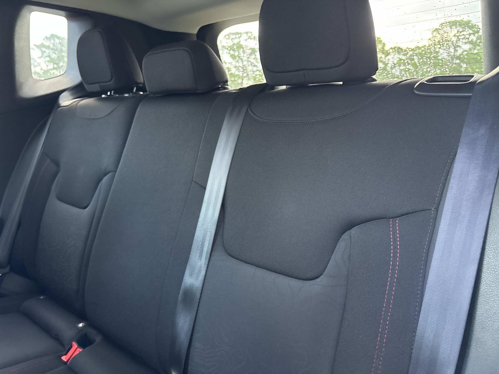 Certified 2023 Jeep Renegade Trailhawk AWD/4WD image 13