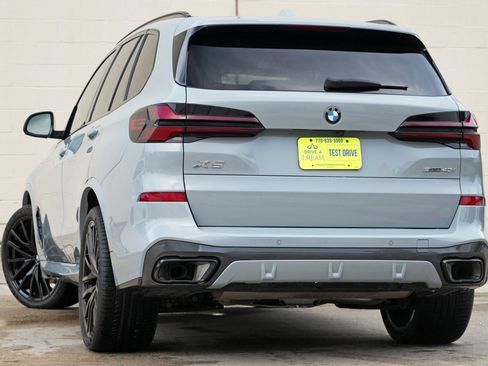 Used 2024 BMW X5 sDrive40i w/ M Sport Package RWD image 6