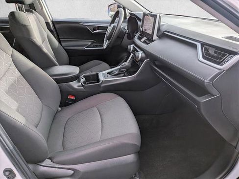 Used 2023 Toyota RAV4 XLE image 22