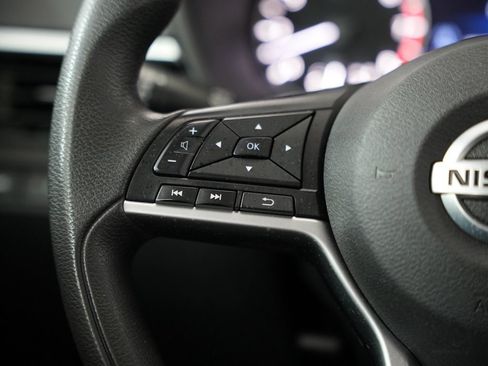 Used 2021 Nissan Altima 2.5 SV FWD image 12