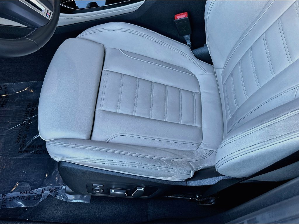 Used 2025 BMW X4 M40i w/ Premium Package AWD/4WD image 21