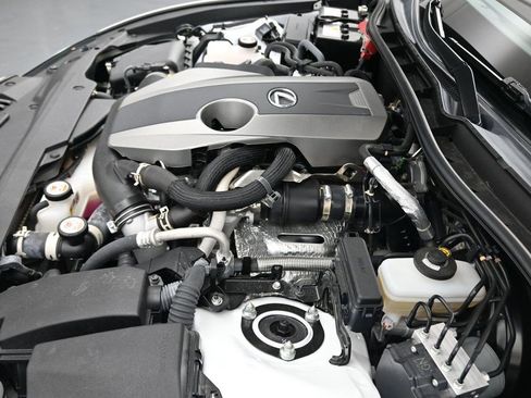 Used 2023 Lexus IS 300 w/ Premium Package RWD image 21