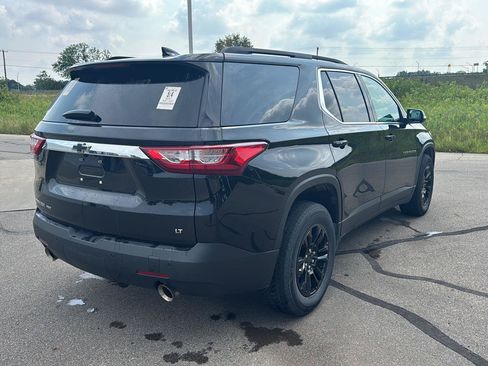 Used 2021 Chevrolet Traverse LT AWD/4WD image 5