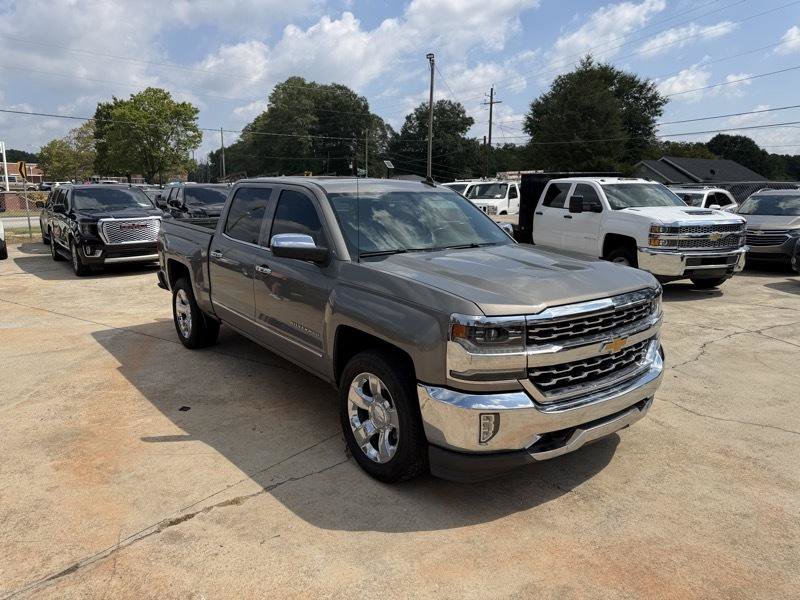 Used 2017 Chevrolet Silverado 1500 LTZ w/ Sport Package RWD image 7