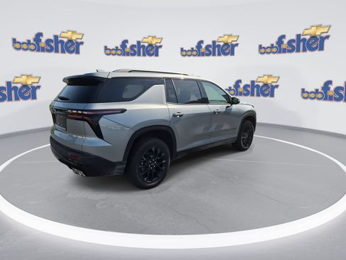 Certified 2026 Chevrolet Traverse LT w/ Midnight/Sport Edition AWD/4WD image 8