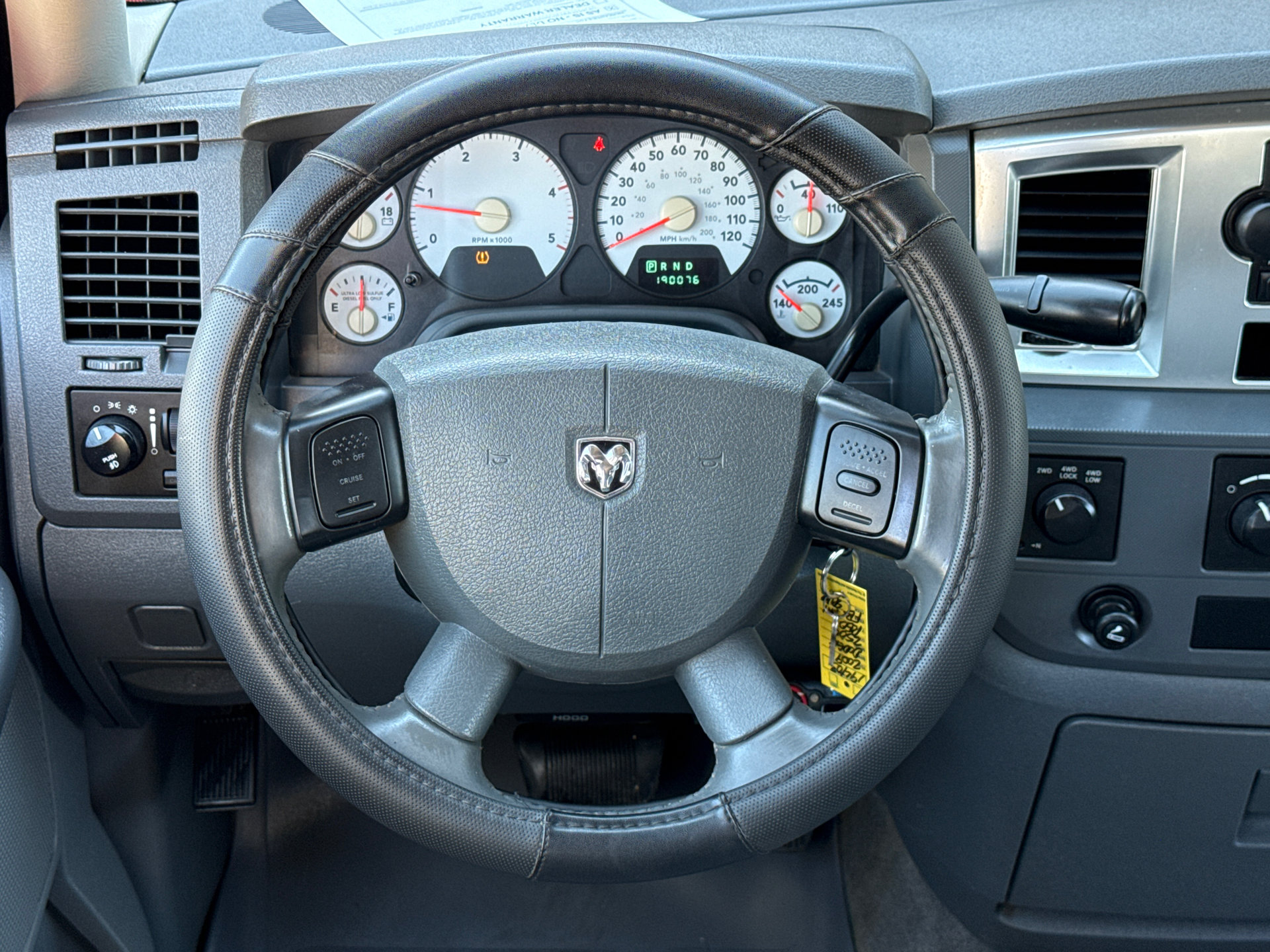 Used 2009 Dodge Ram 2500 Truck SLT w/ Popular Equipment Group AWD/4WD image 16