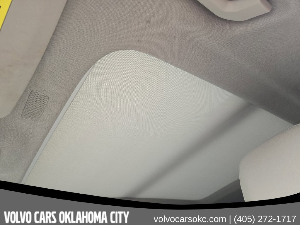 Certified 2023 Volvo XC40 B5 Plus w/ Protection Package Premier AWD/4WD image 26