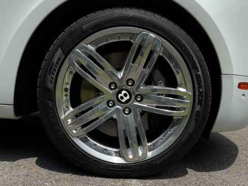 Used 2013 Bentley Mulsanne w/ Rear Entertainment Pkg image 91