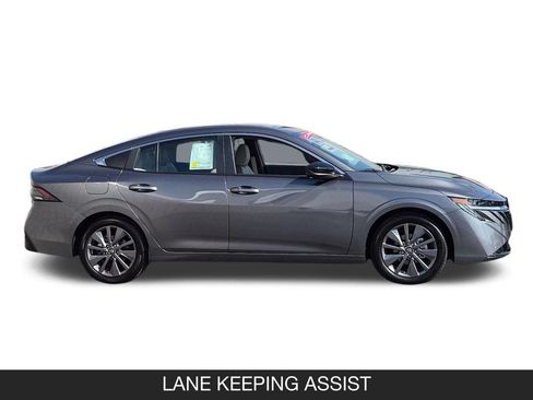 Certified 2026 Nissan Sentra SL w/ Floor Mat Package FWD image 6