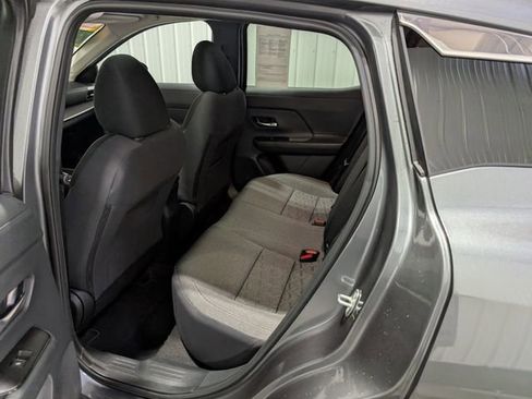 Used 2026 Nissan Kicks SV w/ SV Premium Package FWD image 10