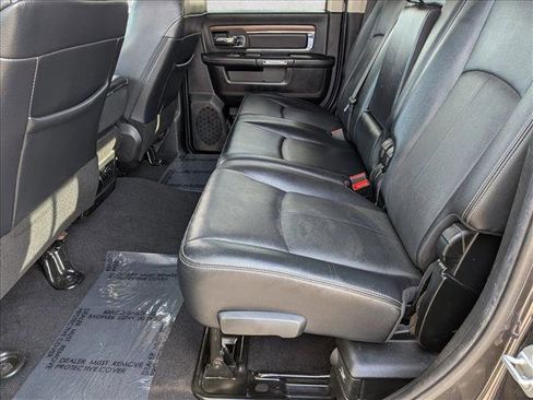 Used 2018 RAM 2500 Laramie w/ Convenience Group image 18