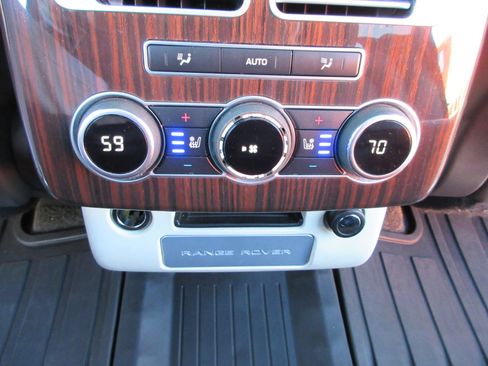 Used 2017 Land Rover Range Rover Supercharged image 43