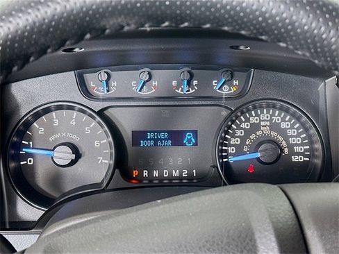 Used 2011 Ford F150 STX w/ Trailer Tow Pkg image 12