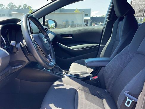 Used 2020 Toyota Corolla SE image 13
