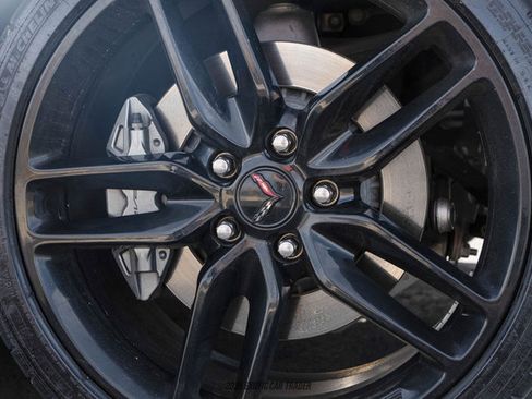 Used 2018 Chevrolet Corvette Stingray Coupe w/ 1LT image 48