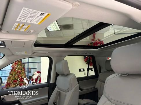 New 2025 Ford Expedition Max Active image 25