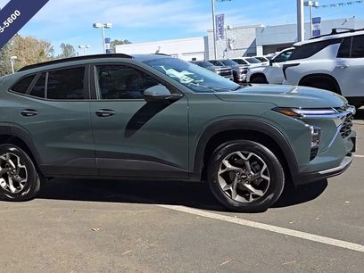 New 2026 Chevrolet Trax LT w/ Driver Confidence Package