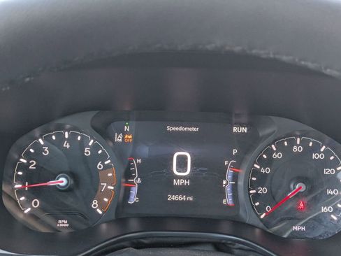 Used 2025 Jeep Compass Limited image 16