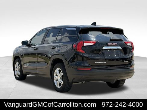 Used 2024 GMC Terrain SLE AWD/4WD image 6