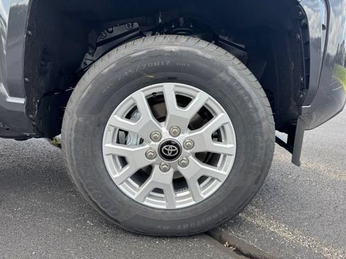 New 2026 Toyota Tacoma SR5 AWD/4WD image 9