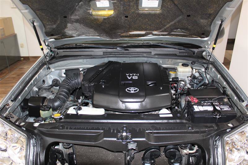 Used 2007 Toyota 4Runner SR5 AWD/4WD image 12