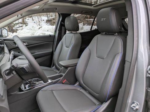 New 2026 Buick Encore GX Sport Touring image 12