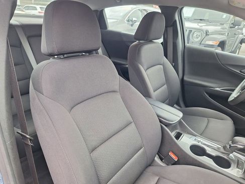 Used 2024 Chevrolet Malibu LT FWD image 24
