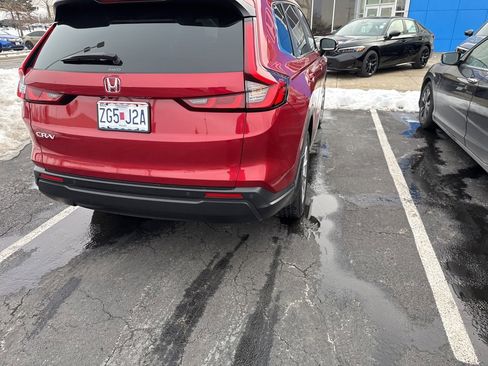 Used 2023 Honda CR-V EX-L image 9