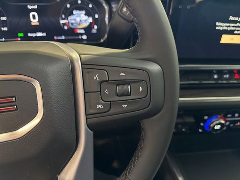 New 2026 GMC Sierra 2500 SLT image 31