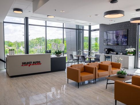 Used 2023 Land Rover Range Rover Sport SE image 12