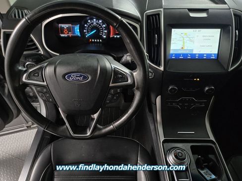 Used 2020 Ford Edge SEL image 18