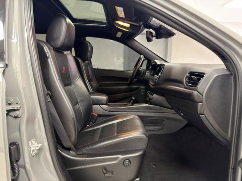 Used 2021 Dodge Durango R/T w/ Technology Group image 10