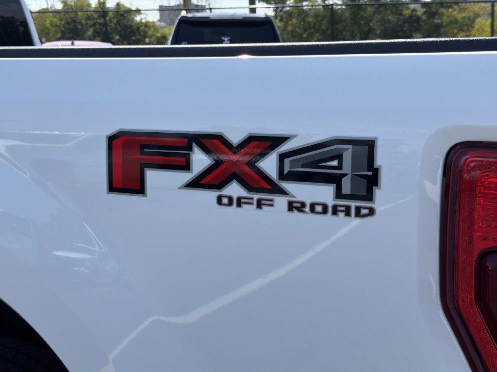 Used 2022 Ford F350 XLT w/ XLT Value Package AWD/4WD image 11