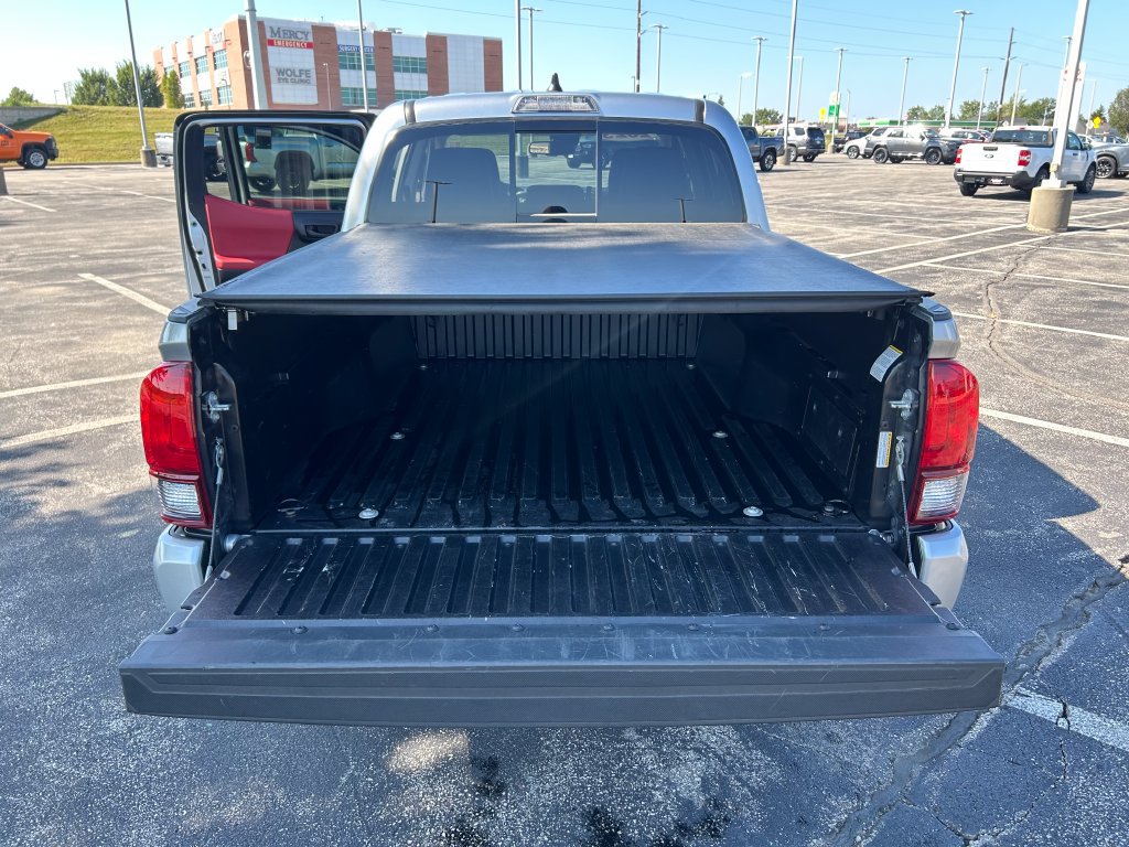 Certified 2023 Toyota Tacoma SR5 w/ Technology Package AWD/4WD image 21