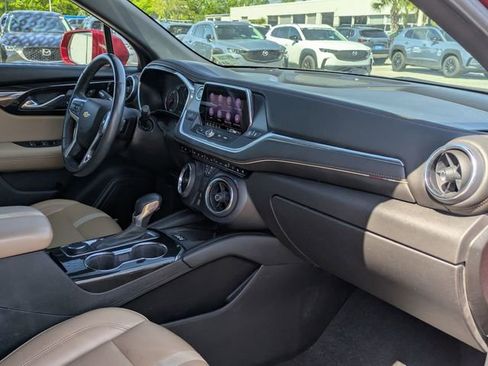 Used 2020 Chevrolet Blazer Premier w/ Driver Confidence II Package FWD image 31