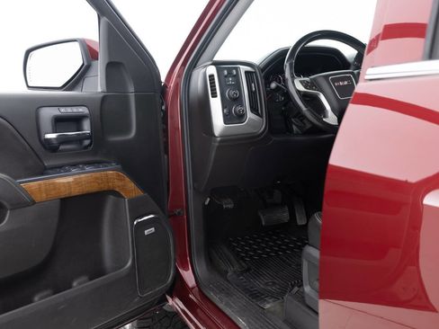 Used 2014 GMC Sierra 1500 SLT w/ SLT Crew Cab Value Package AWD/4WD image 28