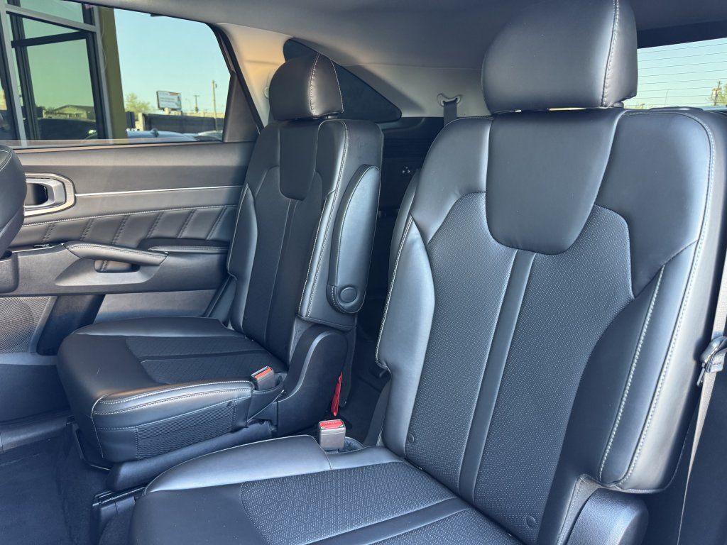 Used 2022 Kia Sorento SX FWD image 38