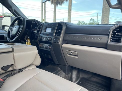Used 2020 Ford F450 XL w/ Power Equipment Group AWD/4WD image 13