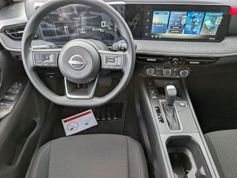 New 2026 Nissan Kicks S image 9