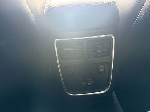 Used 2022 Dodge Charger SXT w/ Leather Interior Group RWD image 25